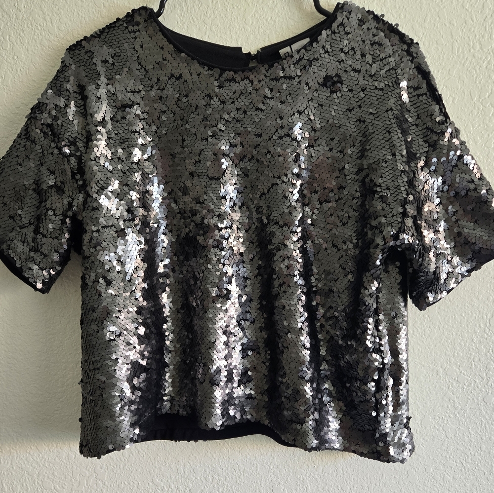 H & M sequin silver party top